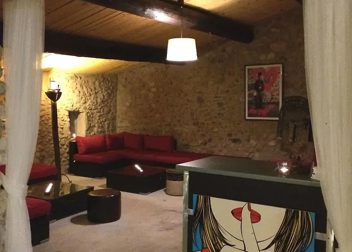 Domaine De Pradaous 3*