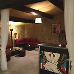 Domaine De Pradaous 3*