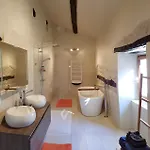 Domaine De Pradaous 3*