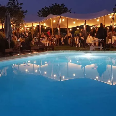 Domaine De Pradaous Alojamento de Acomodação e Pequeno-almoço